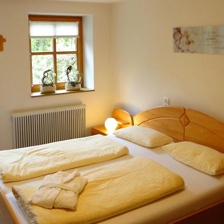 Bed and Breakfast Haus Binderschuster à Unken Extérieur photo