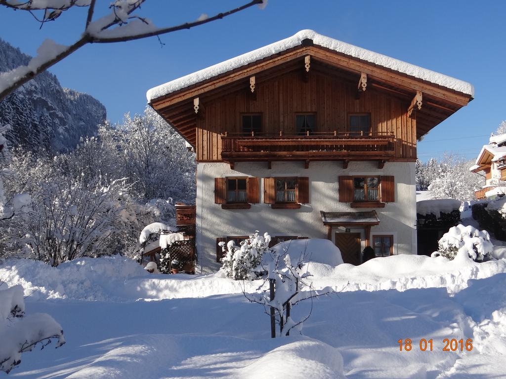 Bed and Breakfast Haus Binderschuster à Unken Extérieur photo